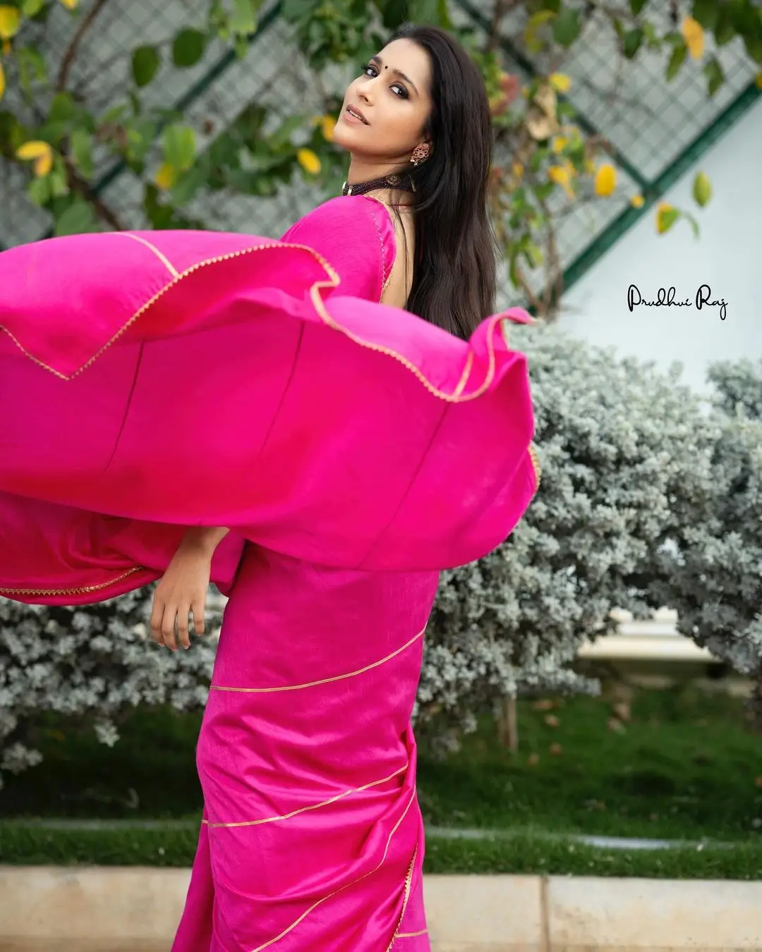 Rashmi Gautam In South Indian Traditional Pink Saree Blouse